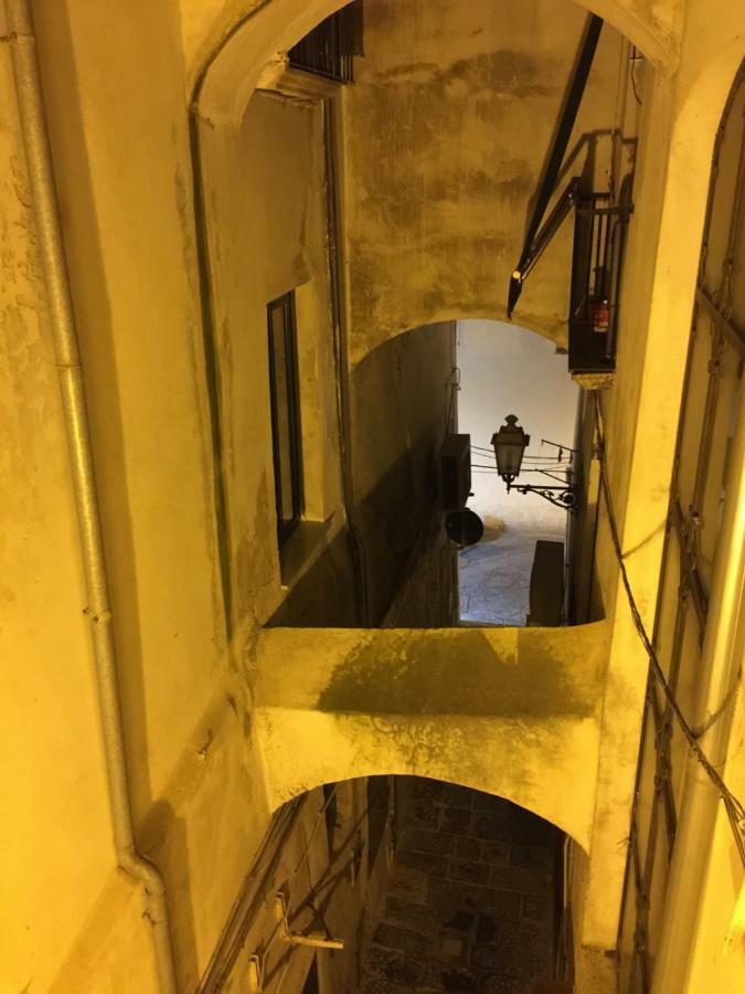 Dimora Dei Mercanti サレルノ エクステリア 写真